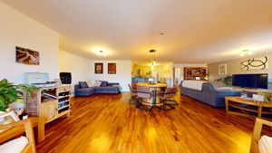 Photo 25- click for photo gallery